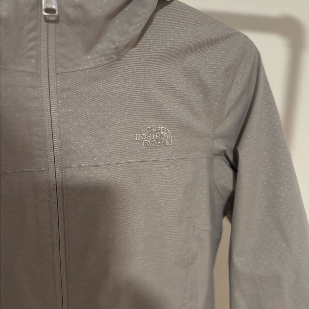 The North Face Wind Breaker Jacket - image 7